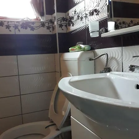 City Apartment アパート ヴィソコ